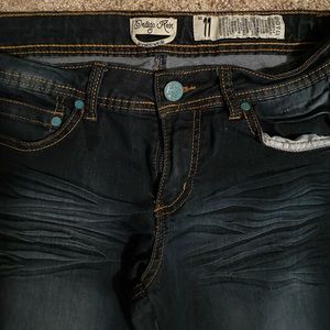 Indigo Rein stretchy jean capris